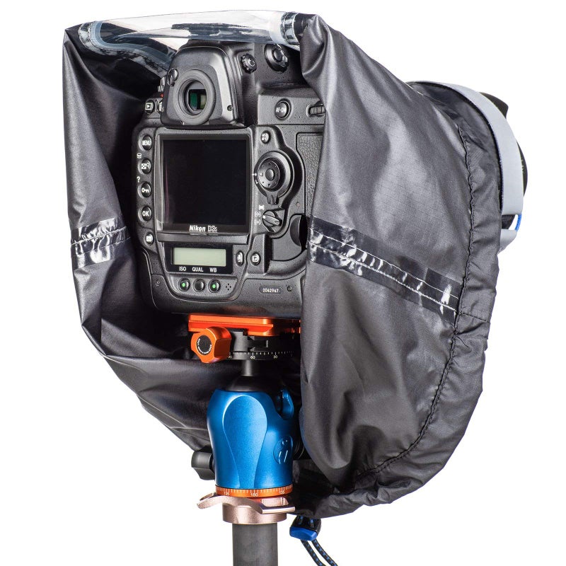Think Tank Emergency Rain Cover for DSLR and Mirrorless Cameras with 24-70mm Lens - Small (Black) - Image 3